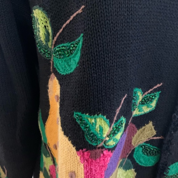 Fabulous beaded sweater! - Picture 6 of 6